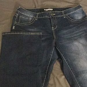 Bootcut/flare dark wash jeans👖